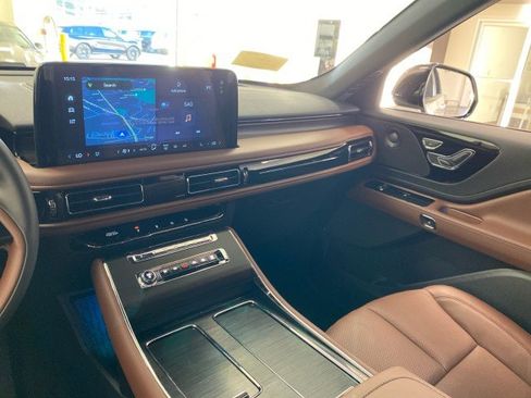 New 2026 Lincoln Aviator Reserve w/ Jet Appearance Package image 14