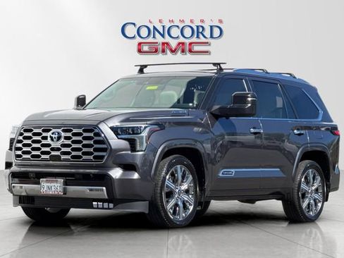 Used 2024 Toyota Sequoia Capstone image 8