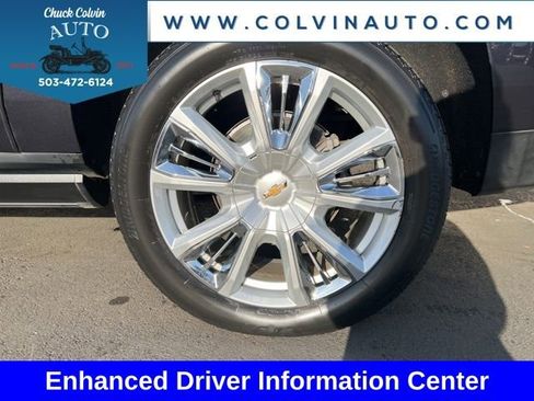 Used 2022 Chevrolet Suburban High Country w/ Premium Package 2 image 11