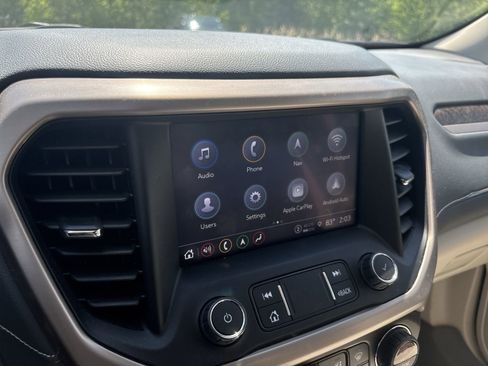 Used 2023 GMC Acadia Denali w/ Denali Ultimate Package FWD image 16