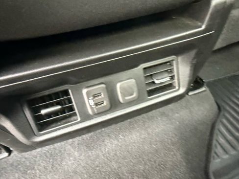 Used 2022 Chevrolet Silverado 1500 RST w/ Redline Edition image 13