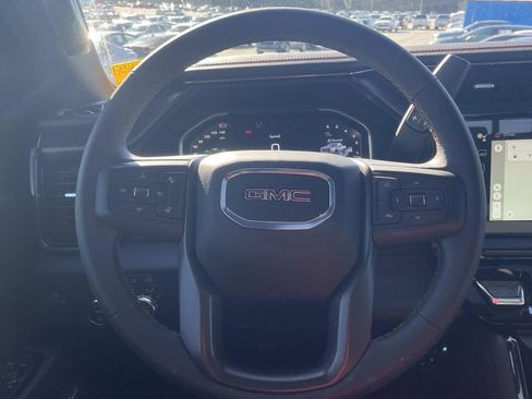 Used 2024 GMC Sierra 2500 AT4 w/ AT4 Premium Plus Package image 29