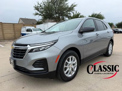 Used 2023 Chevrolet Equinox LS w/ LS Convenience Package