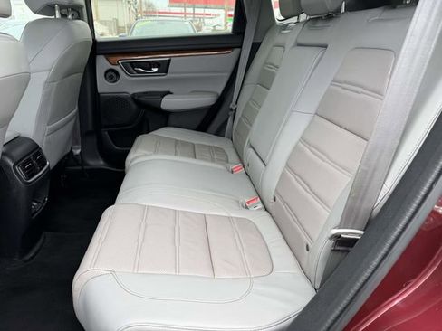 Used 2018 Honda CR-V Touring image 10