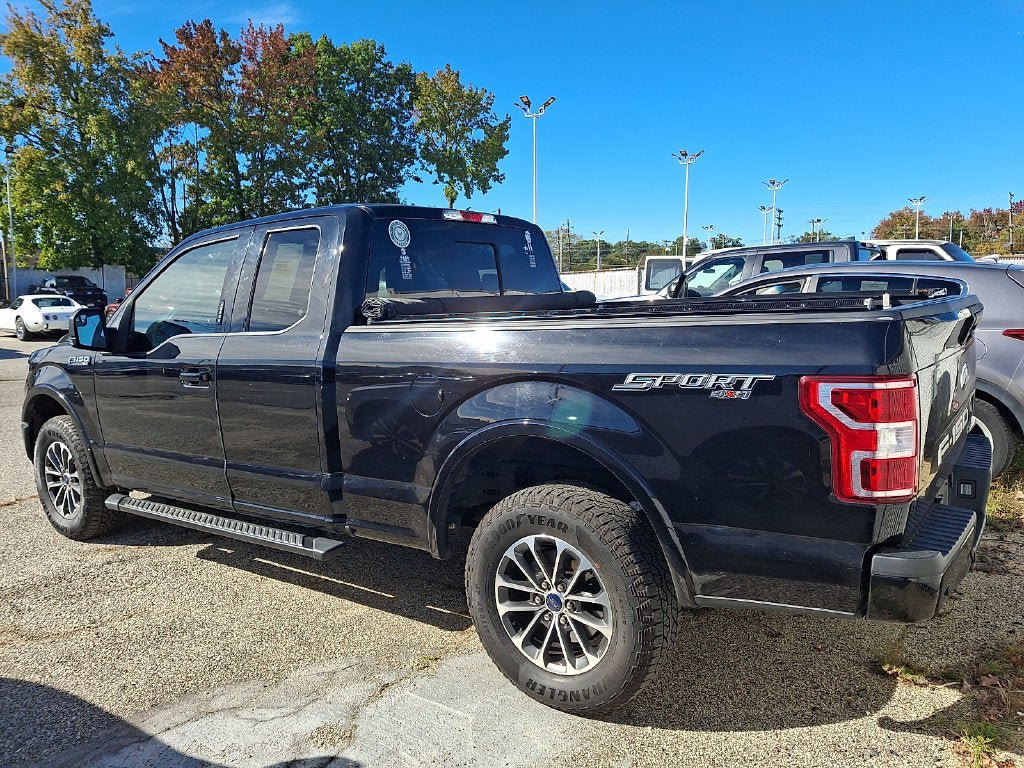 Used 2020 Ford F150 XLT w/ Equipment Group 302A Luxury AWD/4WD image 5