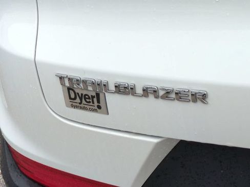 Certified 2023 Chevrolet TrailBlazer LS FWD image 13