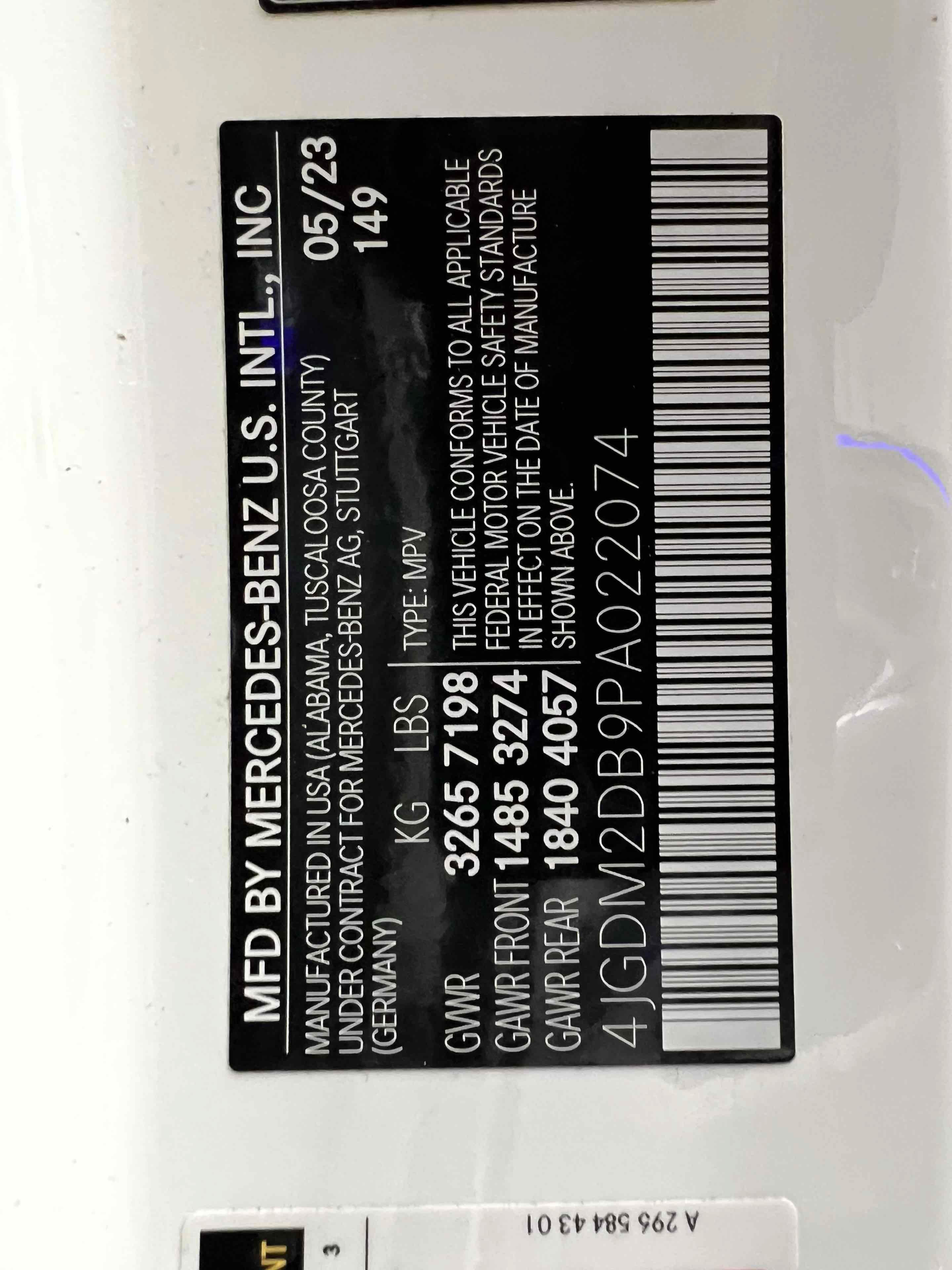 Used 2023 Mercedes-Benz EQS 450+ SUV image 12