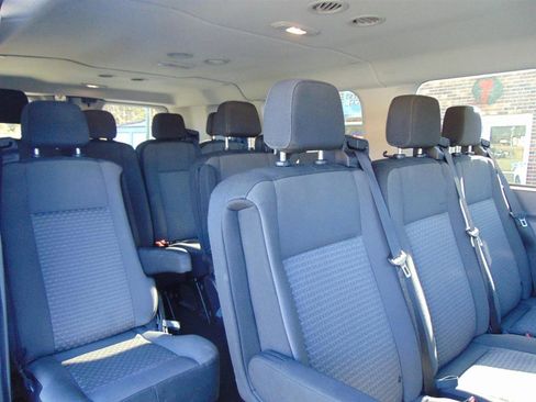 Used 2023 Ford Transit 350 XLT RWD image 19