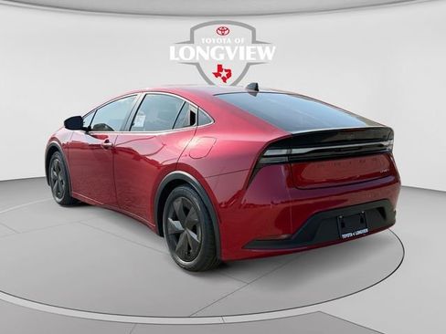 New 2026 Toyota Prius Plug-In Hybrid FWD image 3