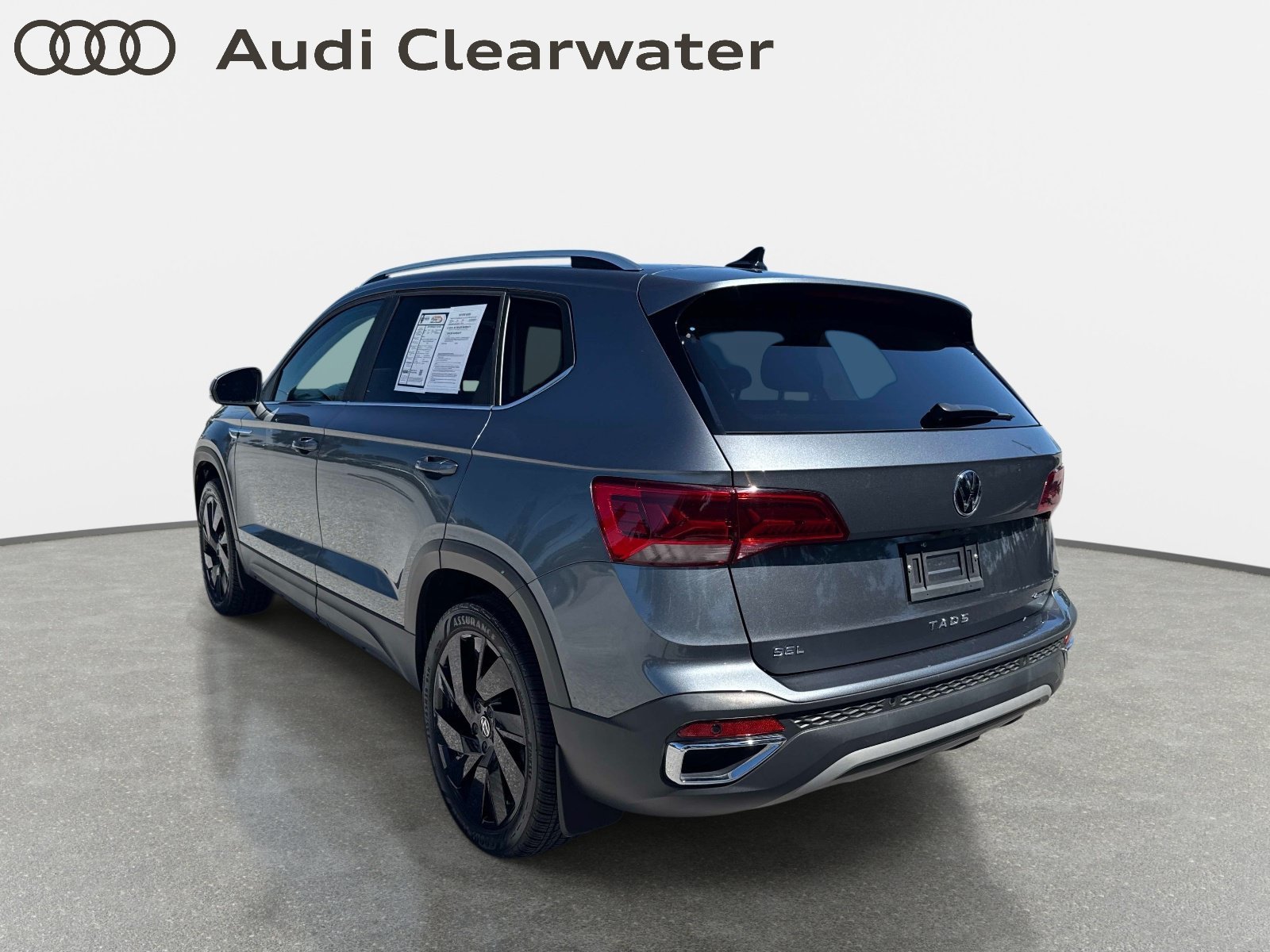 Used 2024 Volkswagen Taos SEL AWD/4WD image 3