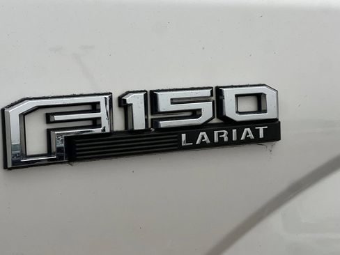 Used 2015 Ford F150 Lariat w/ Equipment Group 502A Luxury image 26