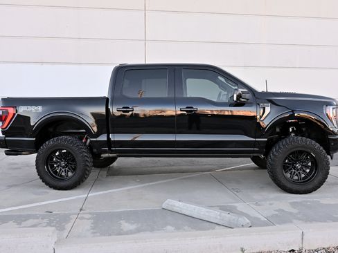 Used 2022 Ford F150 Platinum w/ FX4 Off-Road Package AWD/4WD image 7