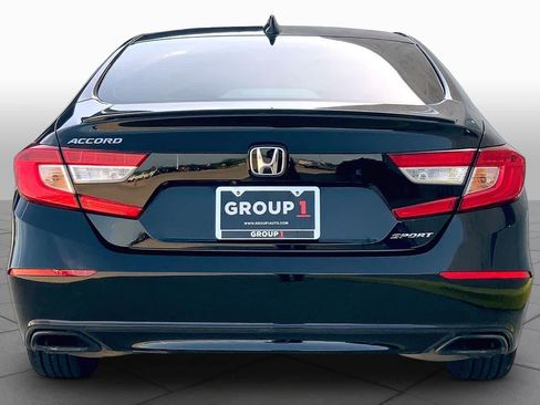 Used 2019 Honda Accord Sport image 5