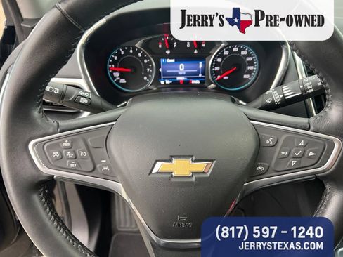 Used 2022 Chevrolet Equinox LT FWD image 12