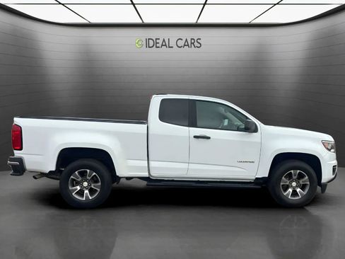 Used 2017 Chevrolet Colorado W/T w/ WT Convenience Package RWD image 4