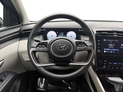 Certified 2024 Hyundai Tucson SEL FWD image 12