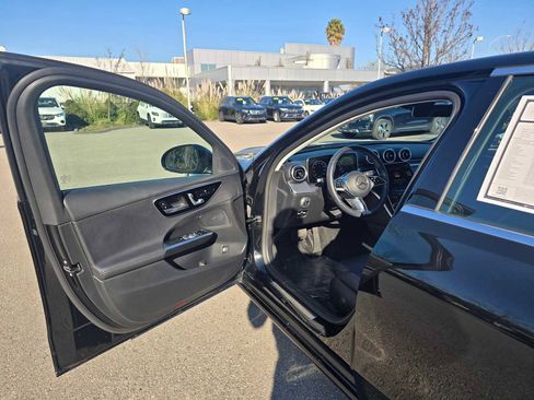 Used 2022 Mercedes-Benz C 300 Sedan image 21