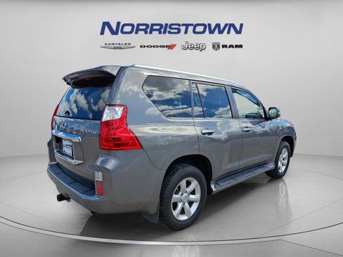 Used 2011 Lexus GX 460 w/ Comfort Plus Pkg image 6