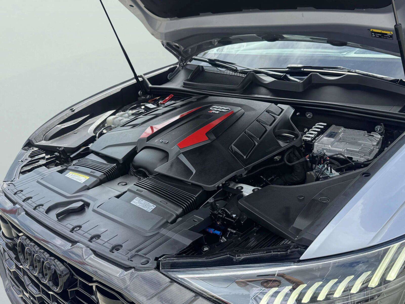 Used 2021 Audi RS Q8 w/ Carbon Optic Package AWD/4WD image 53