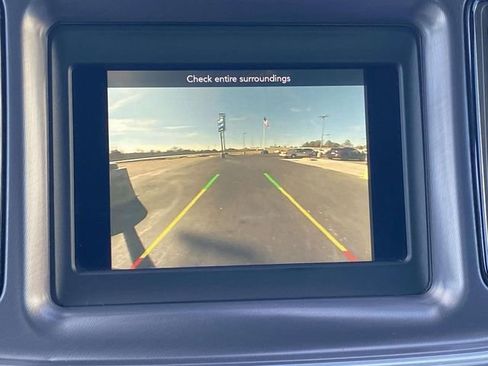 Used 2020 Dodge Challenger SXT image 23