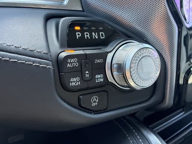 Used 2022 RAM 1500 Limited AWD/4WD image 35