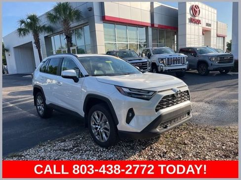 Used 2025 Toyota RAV4 XLE Premium w/ Weather Package FWD image 1