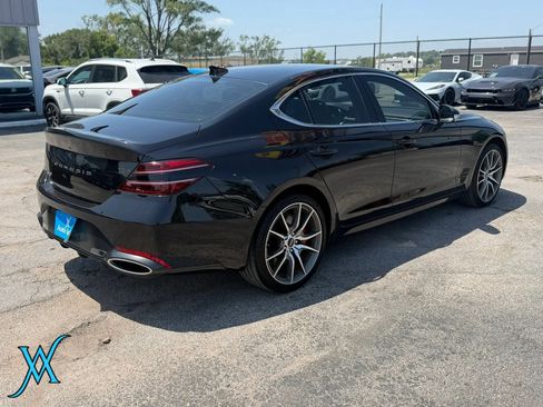 Used 2025 Genesis G70 2.5T RWD image 7