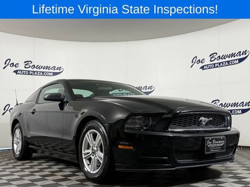 Used 2014 Ford Mustang Coupe image 4