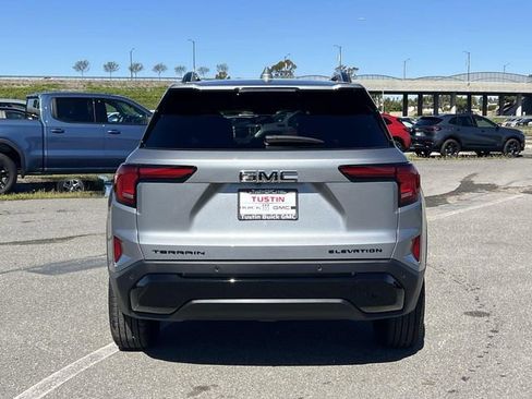 New 2026 GMC Terrain Elevation w/ Black Edition FWD image 5