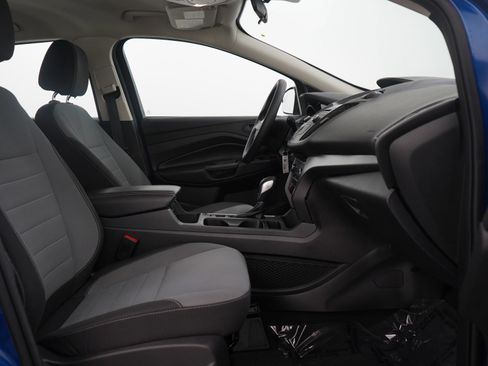 Used 2017 Ford Escape S FWD image 11