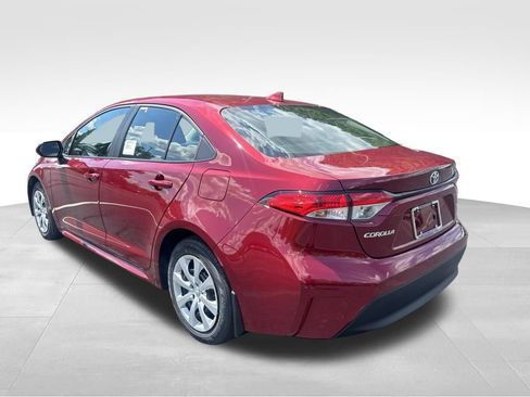 New 2026 Toyota Corolla LE FWD image 3