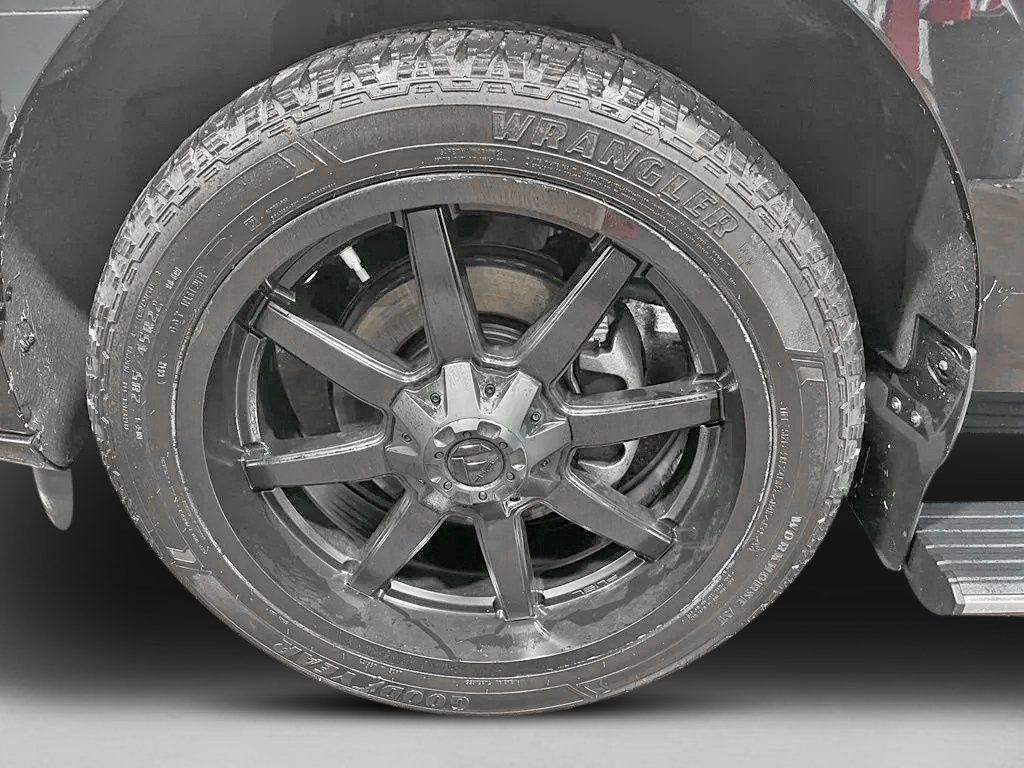 Used 2020 Ford Expedition Max Platinum AWD/4WD image 15