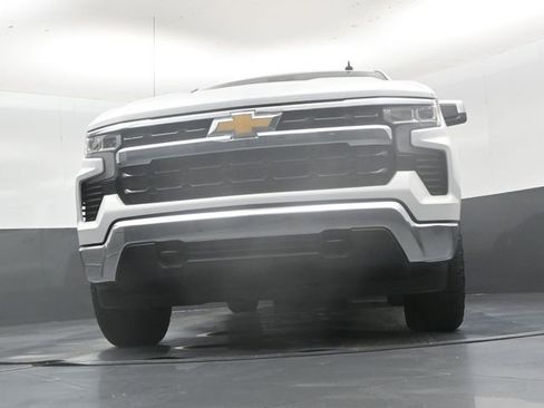 Used 2022 Chevrolet Silverado 1500 LT AWD/4WD image 43