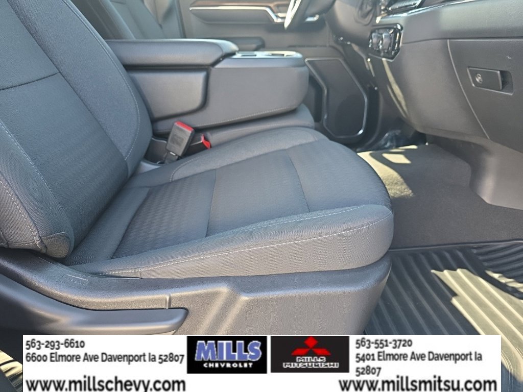 Used 2024 Chevrolet Silverado 1500 LT AWD/4WD image 24