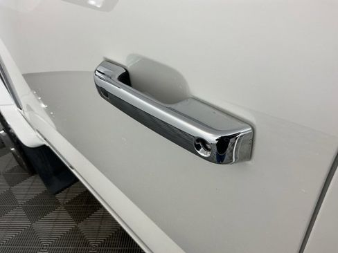 Used 2024 Ford F450 Platinum w/ FX4 Off-Road Package image 14