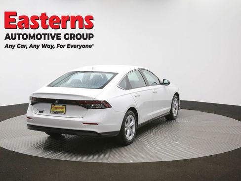 Used 2025 Honda Accord LX image 38