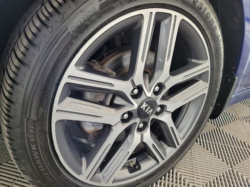 Used 2019 Kia Forte S w/ S Premium Package FWD image 31