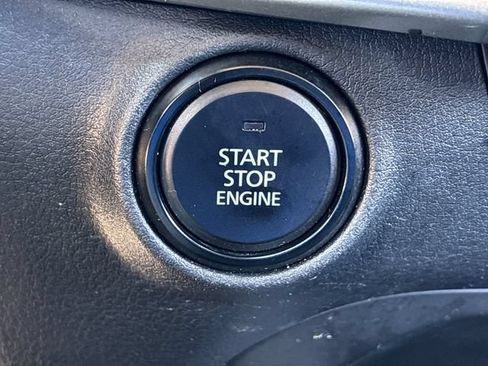 Used 2024 MAZDA MAZDA3 s FWD image 21