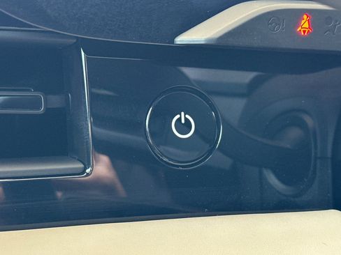 Certified 2021 Porsche Taycan 4S image 22