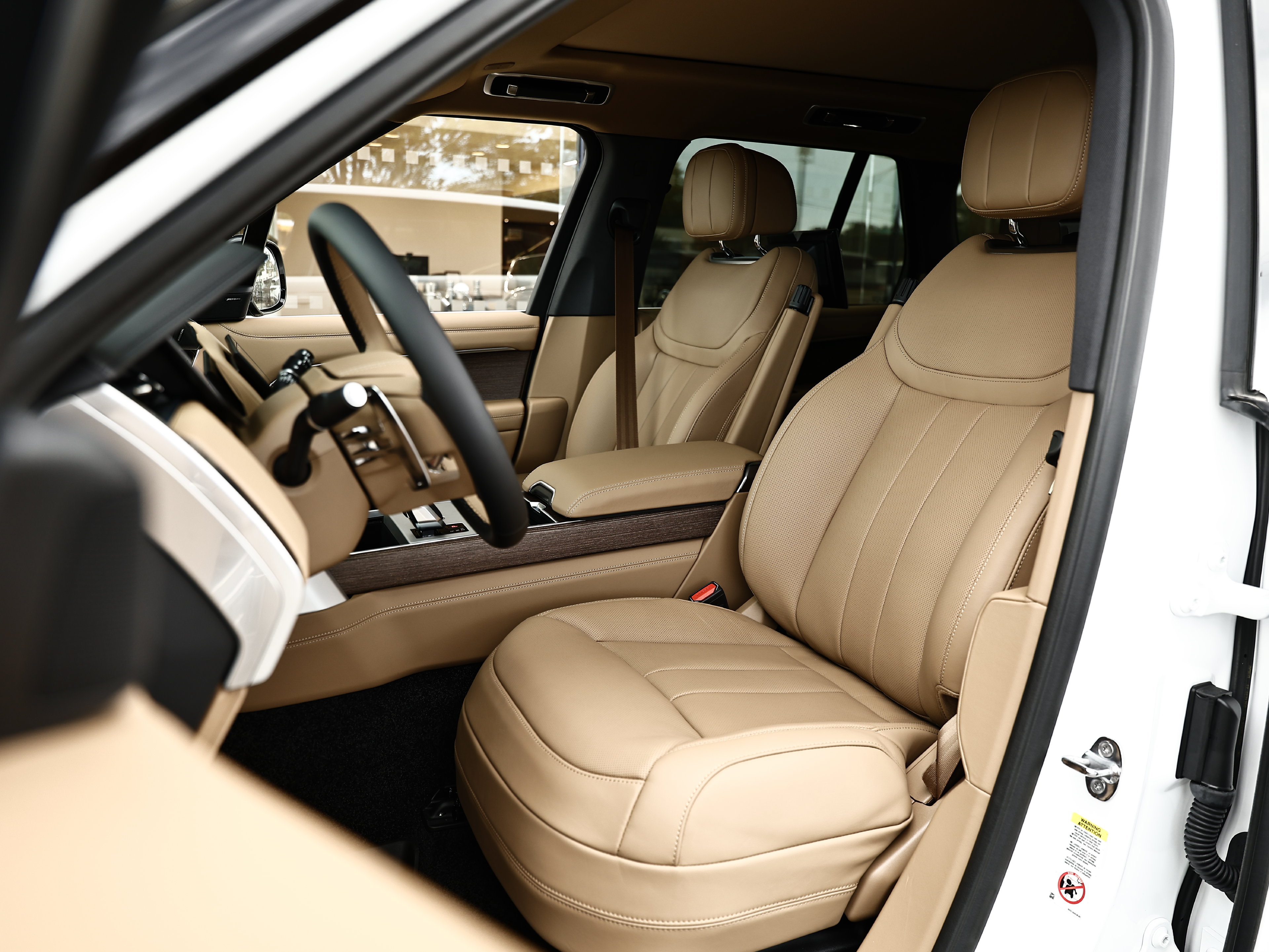 New 2026 Land Rover Range Rover SE AWD/4WD image 26