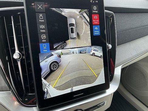 New 2026 Volvo XC90 B6 Ultra w/ Protection Package Premier AWD/4WD image 20
