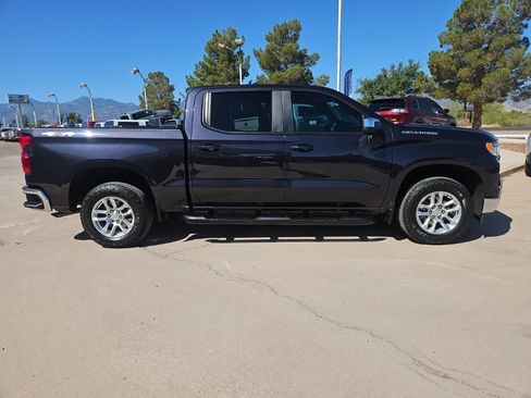 Used 2024 Chevrolet Silverado 1500 LT w/ Protection Package AWD/4WD image 4