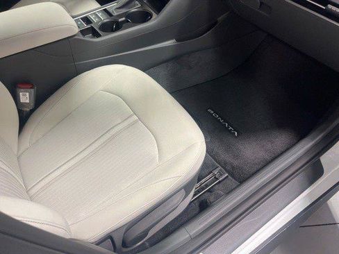 New 2026 Hyundai Sonata SE FWD image 23