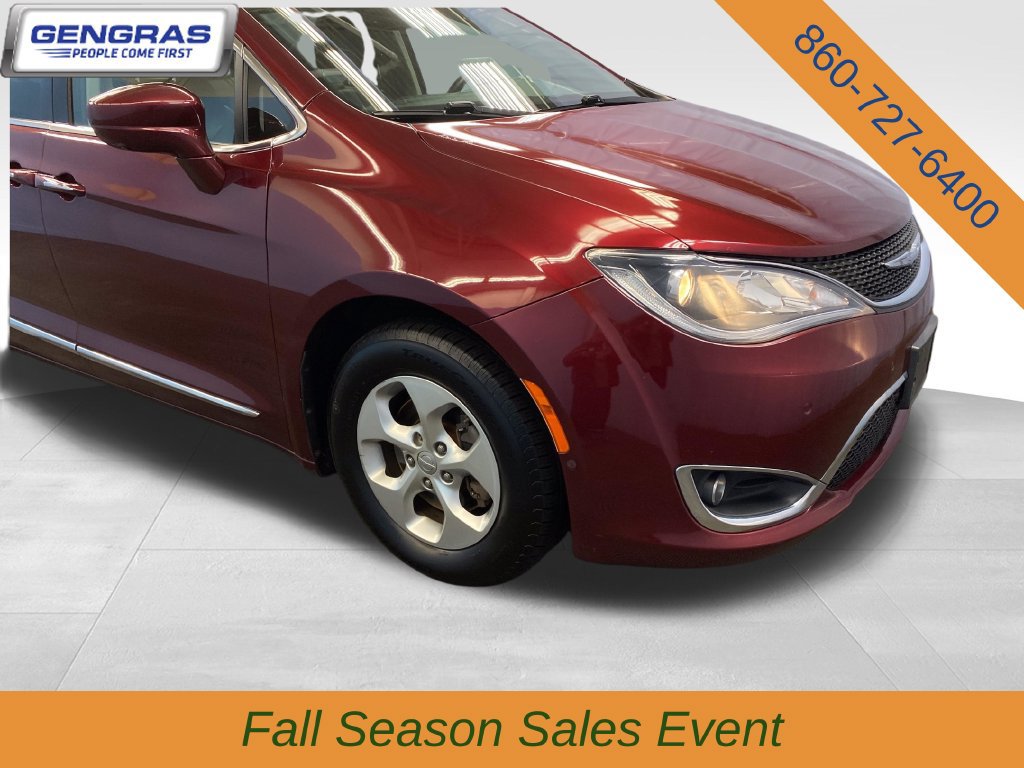 Certified 2017 Chrysler Pacifica Touring-L Plus w/ Advanced Safetytec Group FWD image 46