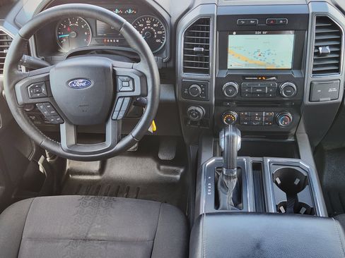 Used 2018 Ford F150 XLT w/ Equipment Group 302A Luxury AWD/4WD image 30