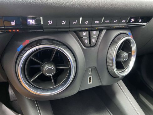 Certified 2025 Chevrolet Blazer LT image 14