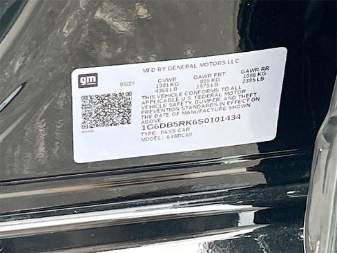 Used 2025 Cadillac CT4 Premium Luxury image 33