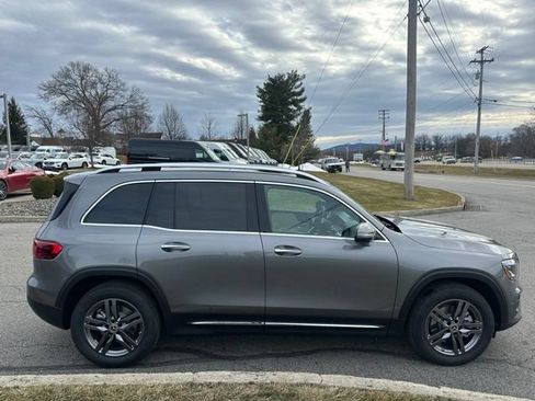 New 2026 Mercedes-Benz GLB 250 4MATIC image 6