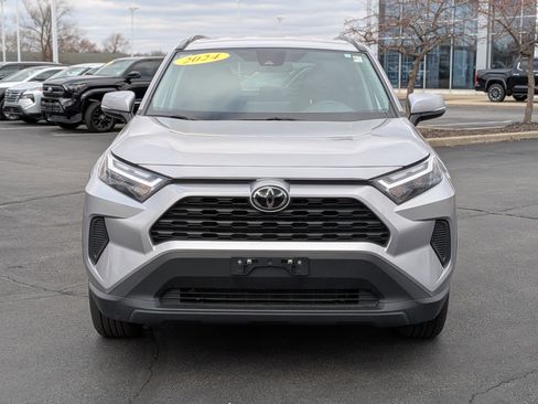 Used 2024 Toyota RAV4 XLE image 2
