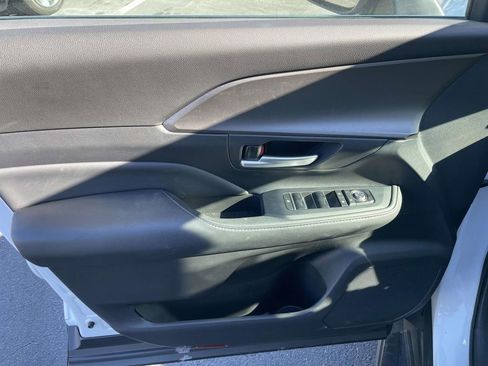 Used 2024 Toyota Grand Highlander XLE image 28